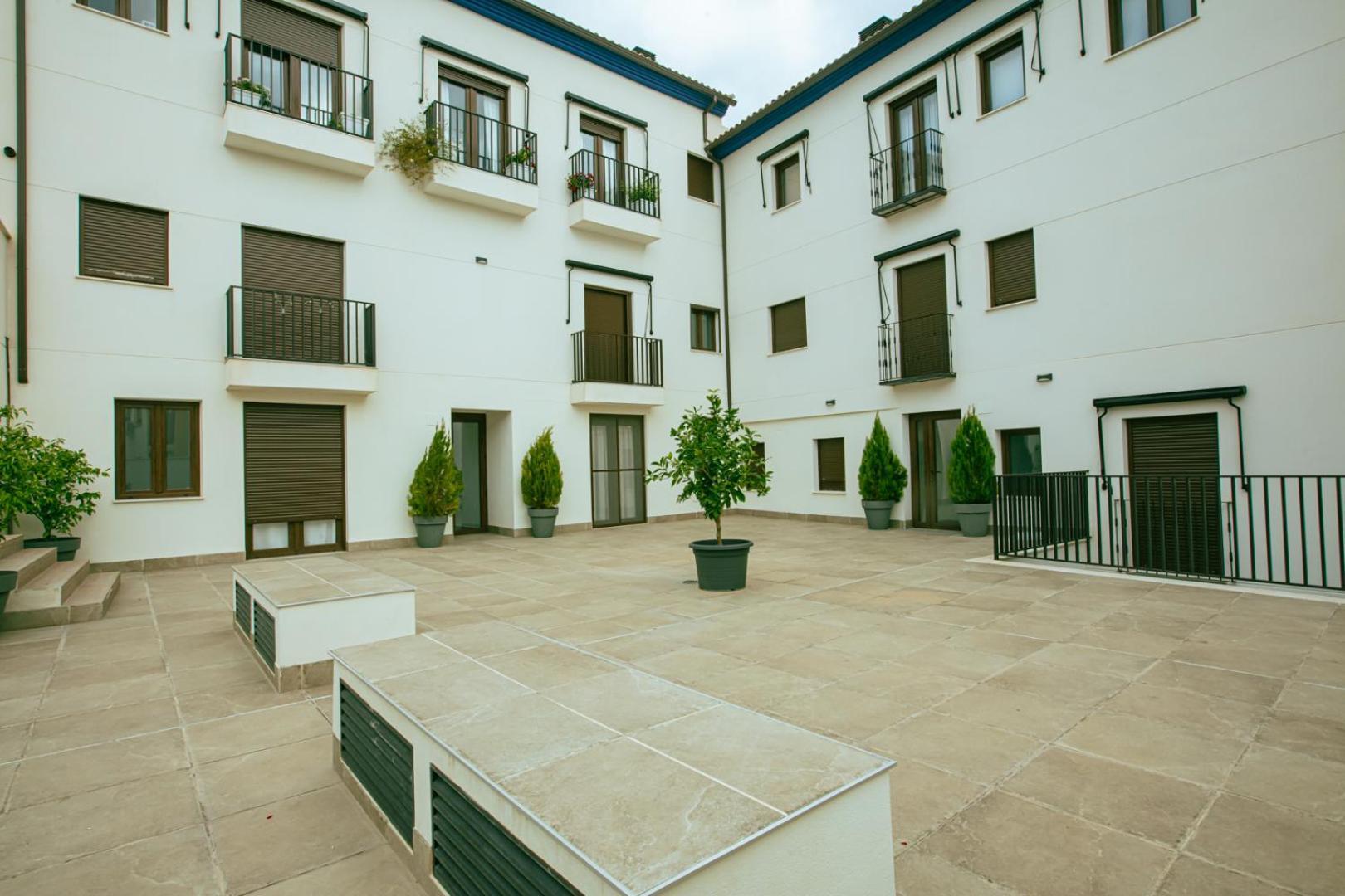 Apartamentos Turisticos Pilaria Jaén Buitenkant foto