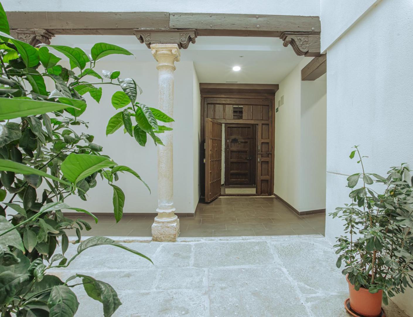 Apartamentos Turisticos Pilaria Jaén Buitenkant foto